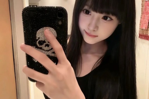 坐拥4000万粉丝的男网红翻车！白冰偷税超900万元被查 本人公开回应