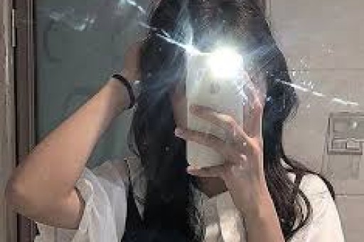 收手吧！“资本家的丑孩子”虞书欣黑历史被扒受害者不止一个