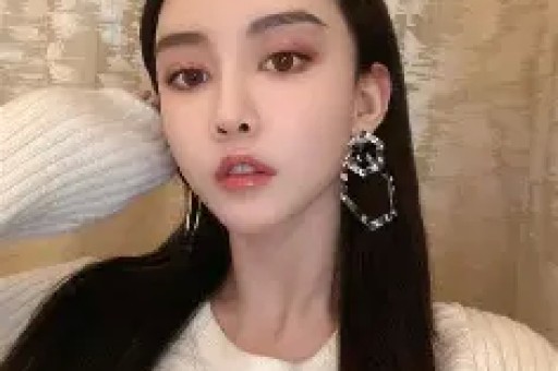 娱乐圈大瓜！赵露思塌房了？绝望的文盲、大说吴磊！