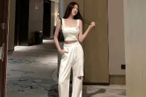 娱乐圈最后一个没塌房的男明星今晚为他刷屏